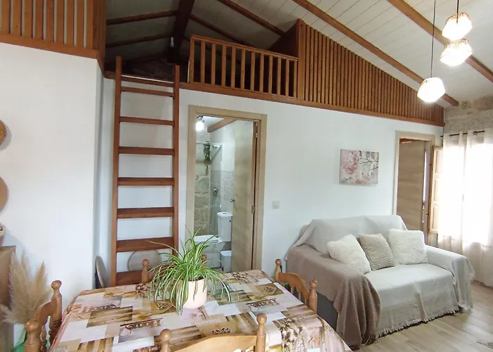 Holiday home A Feitina De Rubiacos